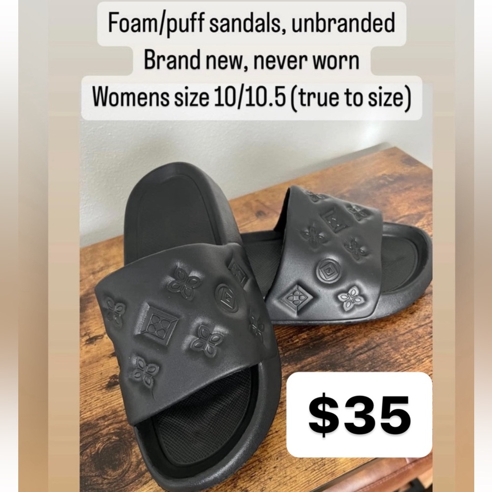 Flower monogram sandals comfortable black mono designer logo